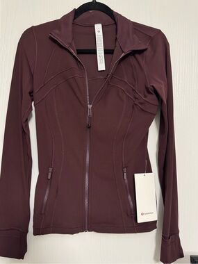 New with tags Lululemon athletica maroon Define Jacket - Women's Full-Zip size 8